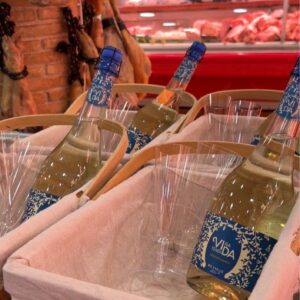 Cesta San Valentín “Pasión Carnívora”